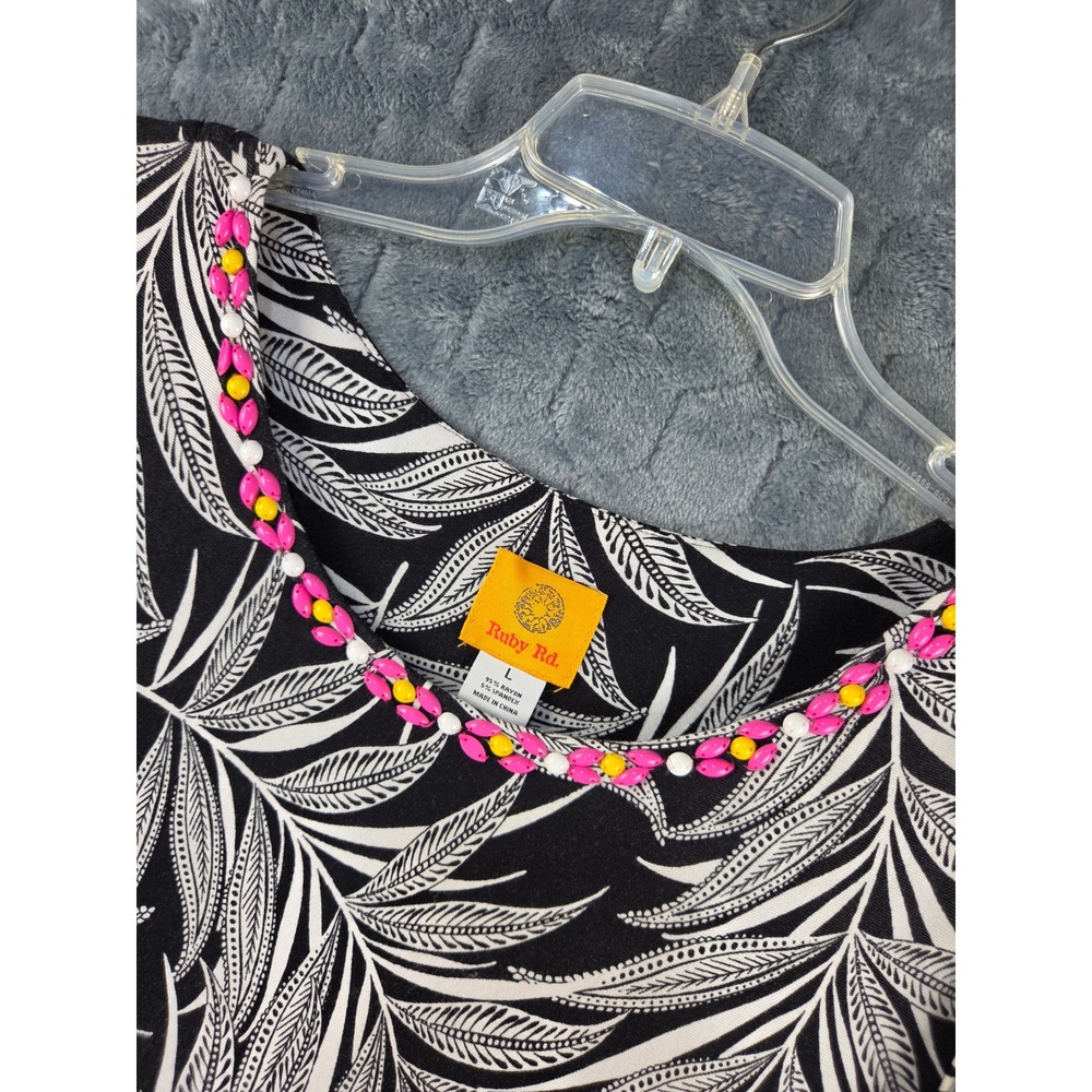Ruby Rd Womens Black White Palm Leaf Print Beaded Neckline Short Sleeve Top L